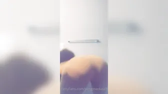 yungmedusa7 onlyfans shrewd bitch licks anus girlfriend