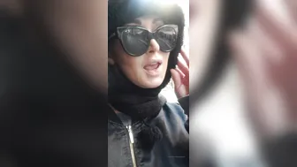 yasminscott onlyfans a woman with a wide pelvis gets shaved cunt