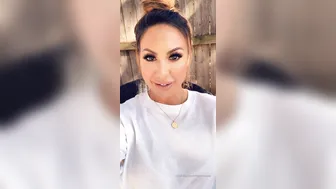 tiffanybrookes onlyfans busty mare caresses pussy