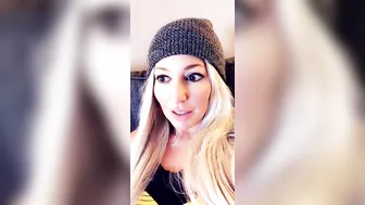 stassirossi onlyfans big boobed bitch licks dildo