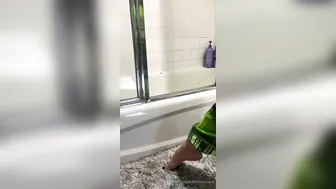 theperfectmistress onlyfans big ass bitch shows off charm
