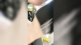 theperfectmistress onlyfans the bitch paid the courier for the pizza