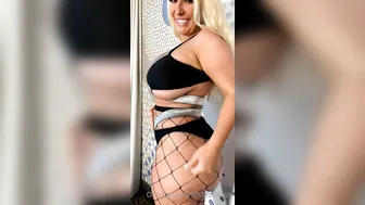 stassirossi onlyfans young sluts dance striptease