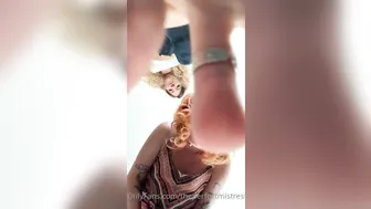 theperfectmistress onlyfans caresses the holes with his hand