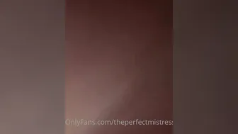 theperfectmistress onlyfans caresses the holes with his hand