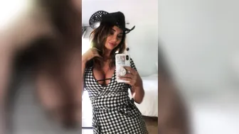 sarairollins onlyfans brat