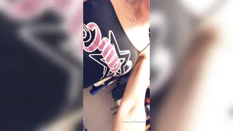 officialdavafoxx onlyfans hot trick fingering pussy