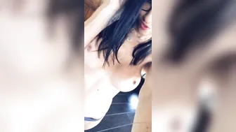 officialdavafoxx onlyfans vicious bitch tightly stretches her pussy