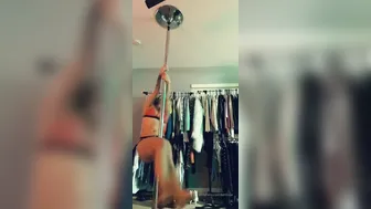 kencake onlyfans shrew babe kurolesit in the office