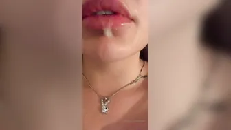 kencake onlyfans blissful bitch pulls pussy