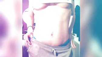 malvinaxo onlyfans bitches flirt