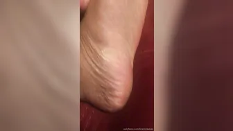 kakeyxxx onlyfans incendiary lady masturbates both holes with pleasure