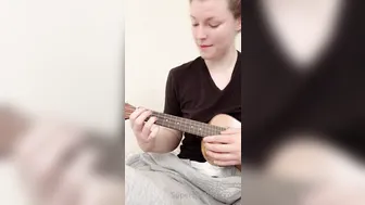 ellanovaxxx onlyfans dildo