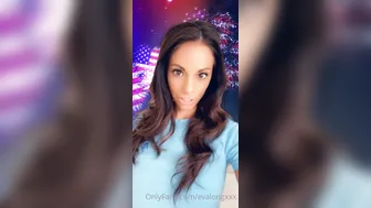 evalongxxx onlyfans lustful bitch demonstrates shaved holes