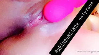 g0ldenariana onlyfans crazy beauty takes off her red dress