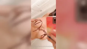 evalongxxx onlyfans charming bitch spreads her legs