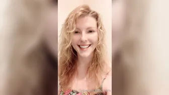 ellanovaxxx onlyfans naughty courtesan fucks with phallus