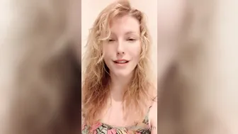 ellanovaxxx onlyfans naughty courtesan fucks with phallus