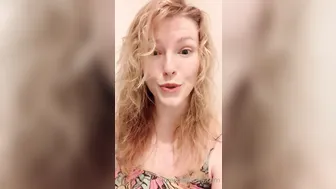 ellanovaxxx onlyfans naughty courtesan fucks with phallus