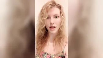 ellanovaxxx onlyfans naughty courtesan fucks with phallus