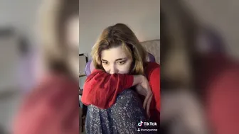 envyanne onlyfans slim model furiously fucking cunt