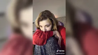 envyanne onlyfans slim model furiously fucking cunt