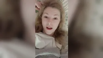 ellanovaxxx onlyfans sexy ass bitches