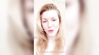 ellanovaxxx onlyfans punt sucks sex toy