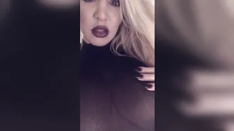 danniiharwood onlyfans hot brunettes show shaved holes