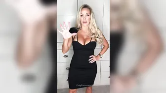 danniiharwood onlyfans gorgeous passion turns on chic body