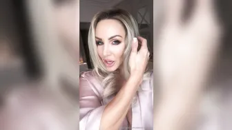 danniiharwood onlyfans petite brunette babe sucking dildo