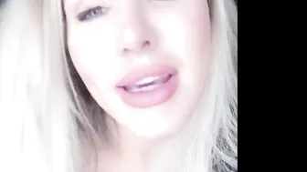 danniiharwood onlyfans hot chick fucks shaved pussy