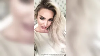 danniiharwood onlyfans has both slits