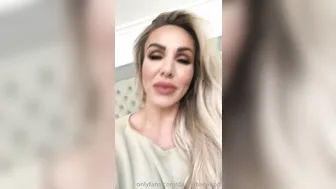 danniiharwood onlyfans has both slits