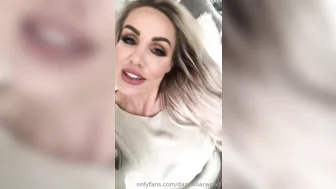 danniiharwood onlyfans has both slits