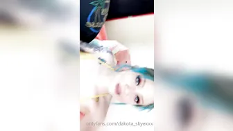 dakota_skyexxx onlyfans slim model strips in the woods