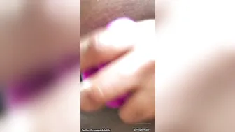 cum4youdaddyy onlyfans cute slut jumps on a dildo