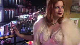 Laz Fyre onlyfans cute girls fuck with a bottle