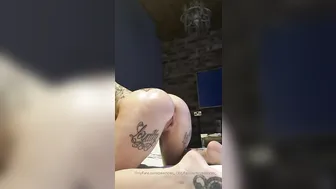 Peachhes onlyfans gorgeous beast jumping on a dildo