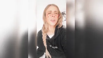 23 onlyfans girl with a beautiful body performs a striptease