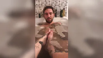 21 onlyfans the stubborn slut fucks herself with a phallus