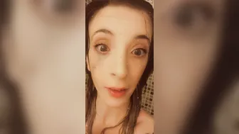 05 onlyfans charming bitch jerks pussy and cums