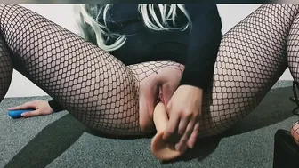 thea_stral onlyfans mother masturbates on skype