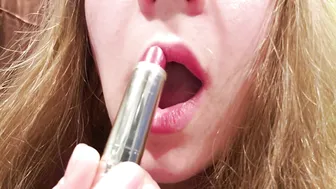 subrinasky onlyfans busty slut caresses both slits