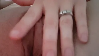 subrinasky onlyfans adult bitch dabbles with rubber penis