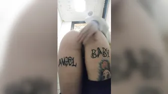 spookisideshow onlyfans lush harlot jerks off a broken vagina