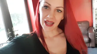 ruby_onyx onlyfans spicy slut caresses nipples