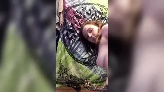 simpqueen onlyfans busty kitty sucking penis