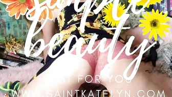 saintkatelyn onlyfans busty lady masturbates shaved pussy