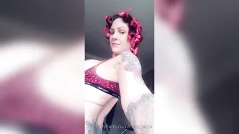 ruby_onyx onlyfans cute babe masturbating with sex toy